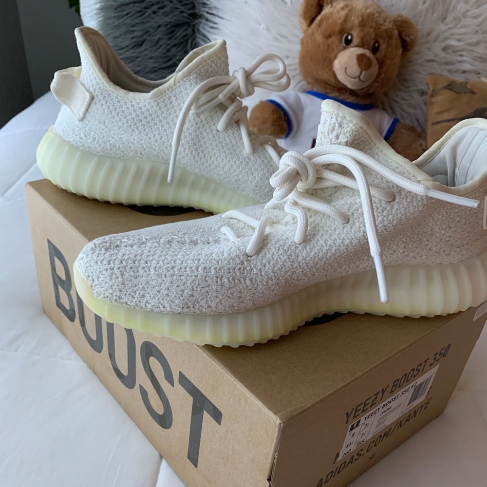 Cream White Yeezy boost 350